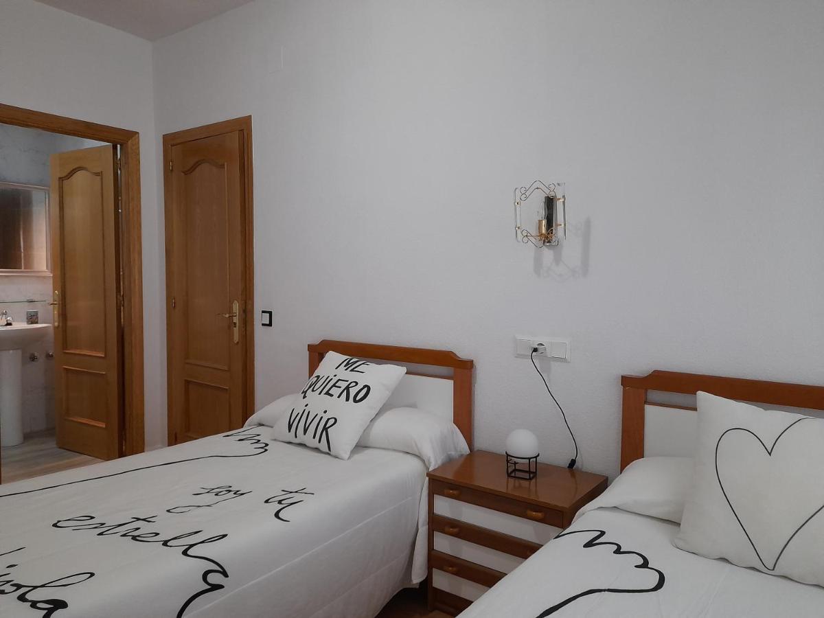 Hostal "Los Chanos El Ruso" Galende Luaran gambar