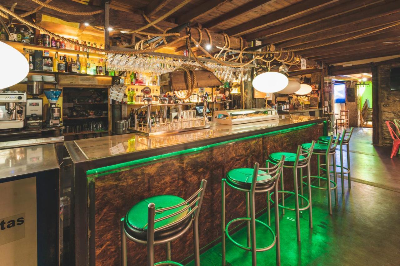 Hostal "Los Chanos El Ruso" Galende Luaran gambar